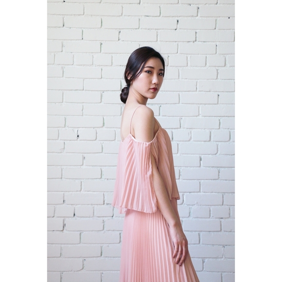 ABS by Allen Schwartz | Pleated popover dress - Picture 5 of 6